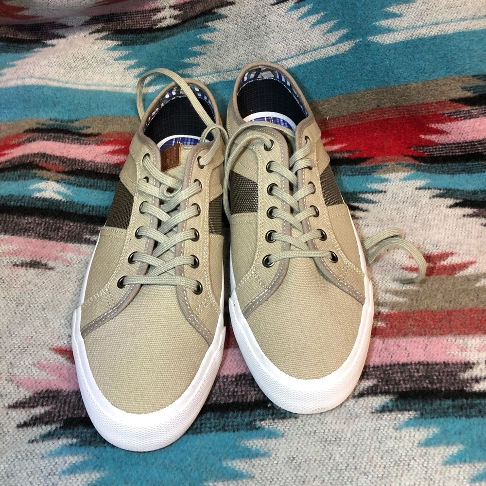 NWT Ben Sherman Jayme Sneaker